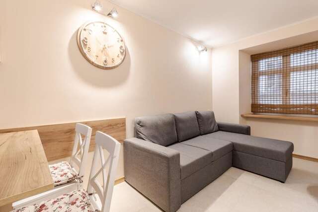 Апартаменты Staroevreyska timber apartment Львов-13