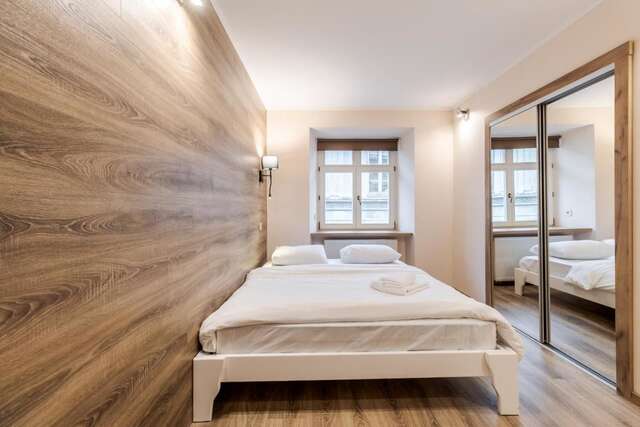 Апартаменты Staroevreyska timber apartment Львов-24