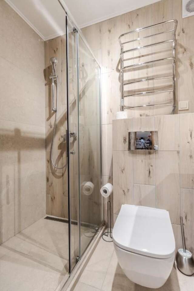 Апартаменты Staroevreyska timber apartment Львов-5