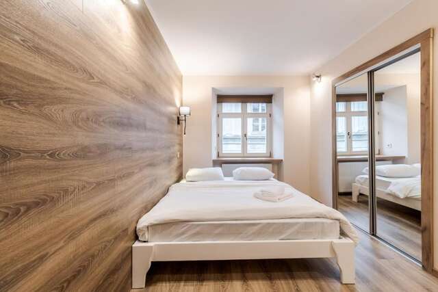 Апартаменты Staroevreyska timber apartment Львов-47